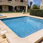 51 Vilamar - Casas & Papeis Porches (Algarve)