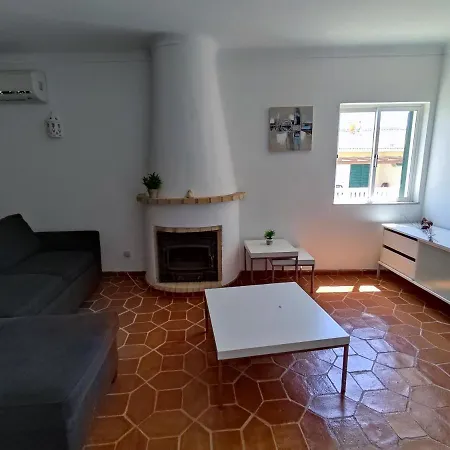 51 Vilamar - Casas & Papeis