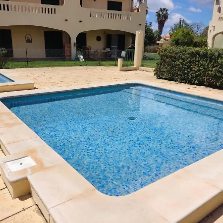 51 Vilamar - Casas & Papeis Porches (Algarve)