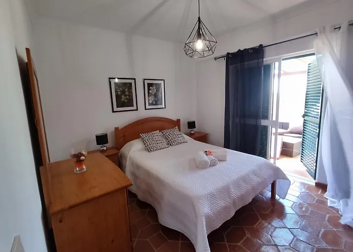 51 Vilamar - Casas & Papeis *